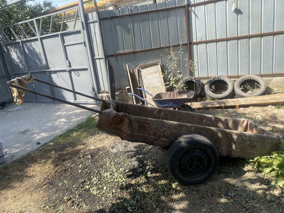 Тележка бу для груза300 кг и выше