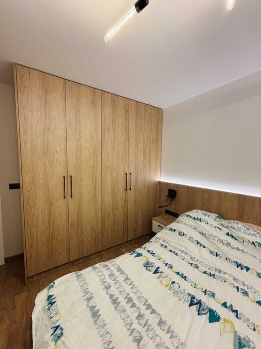 Продава се Тристаен апартамент в София, Център - 65 кв.м за 3077 €/кв.м - Снимка #3