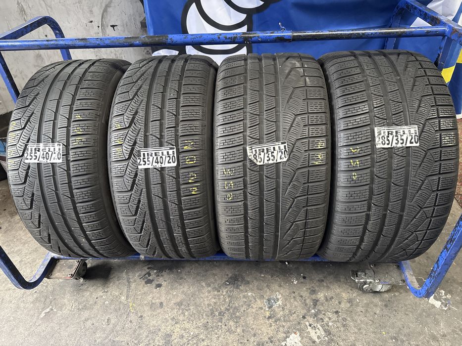 285/35/20 - 255/40/20 Pirelli M+S