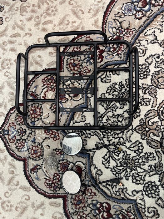 Bagajnik sotiladi srochni narxi 200.000 kelishiladi