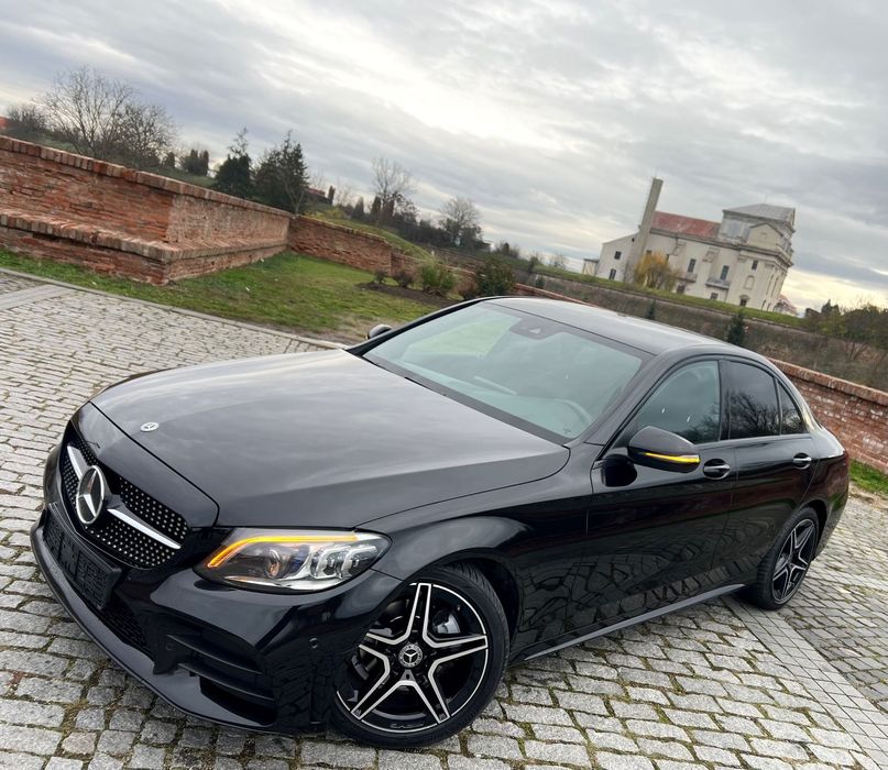 Mercedes-Benz C AMG,194CP,2021,HYBRID,Bi-Xenon,FullLED,Camera,Alcantara,INMATRICULAT
