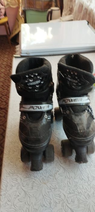 Продам ролики новые