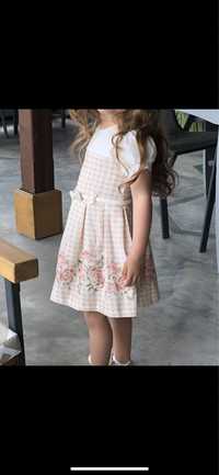 Детски красиви рокли размер 3 - 4 години