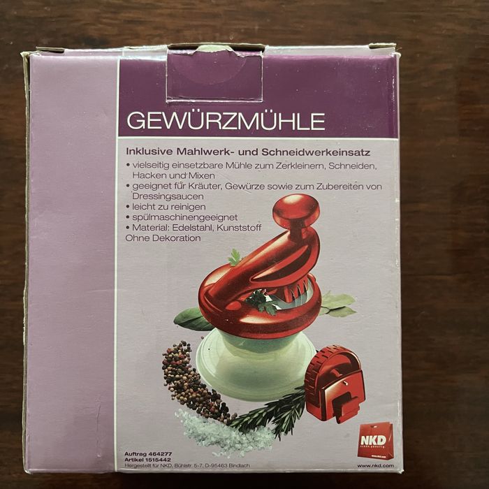 Продам новую мельницу ручную