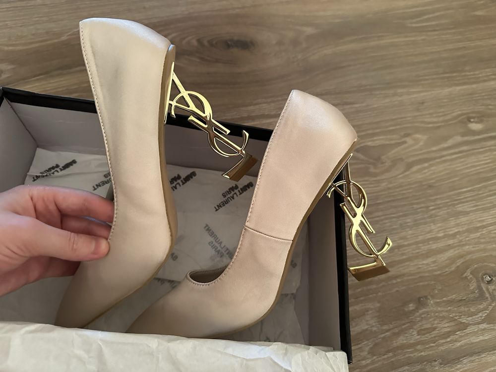 Каблуки saint laurent