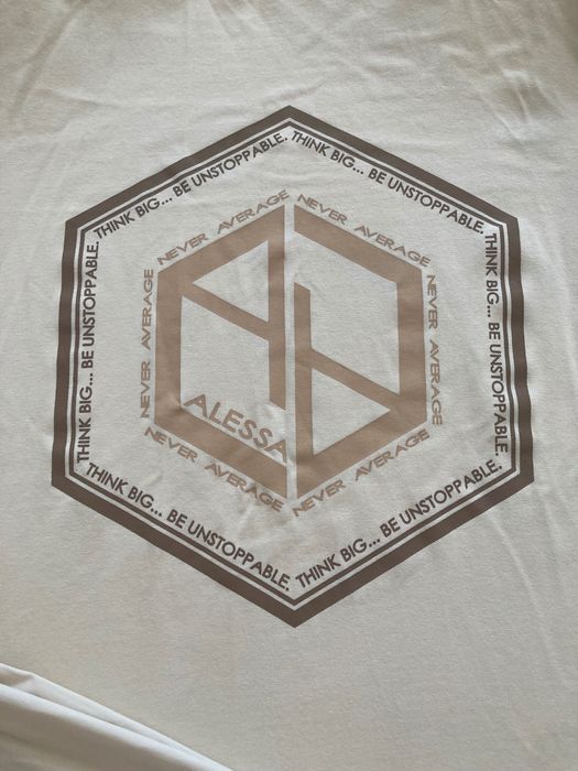 Alessa Алеса рокля с клин