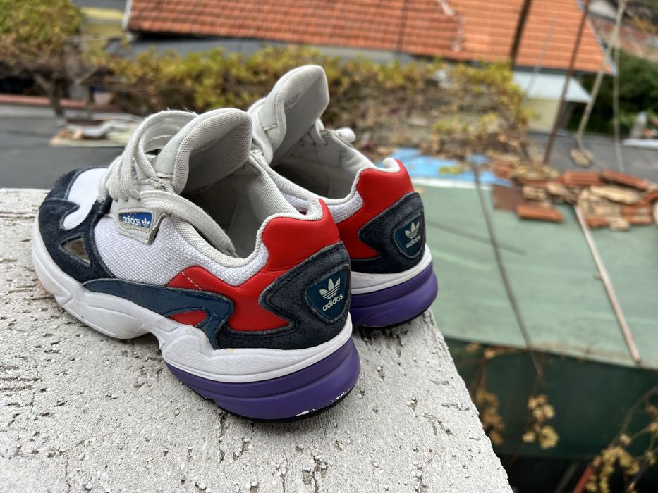 Adidas Falcon 39 1/3