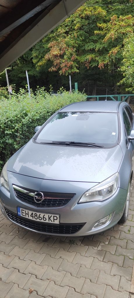Opel Astra 1.7 cdti 110 HP Опел Астра