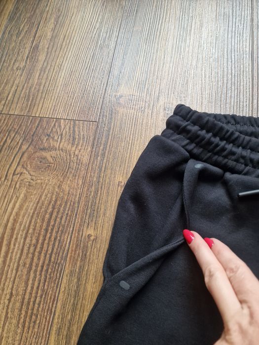 Страхотно мъжко спортно долнище NIKE размер S