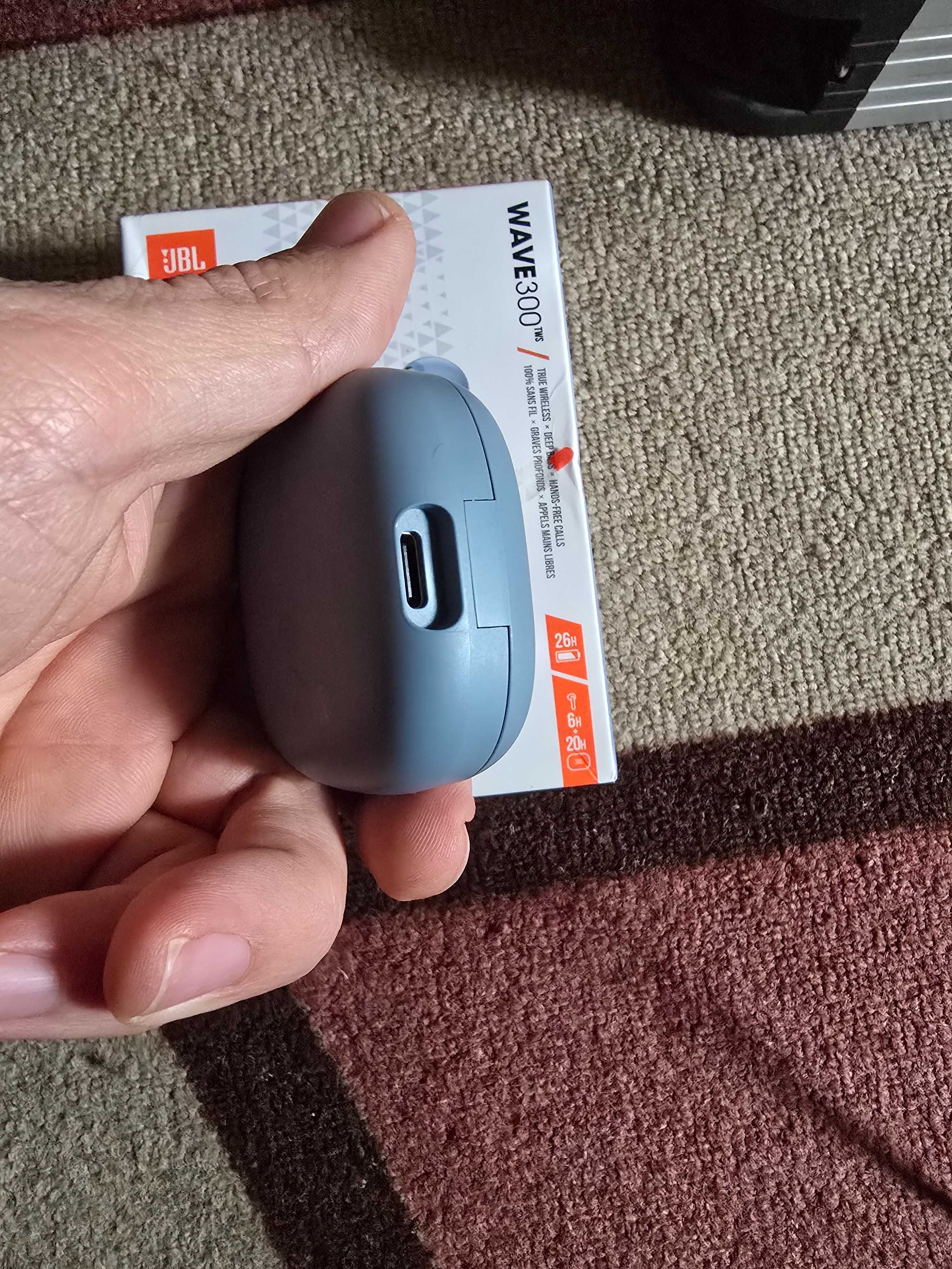 Безжични блутуут слушалки JBL Wave 300 TWS Bluetooth