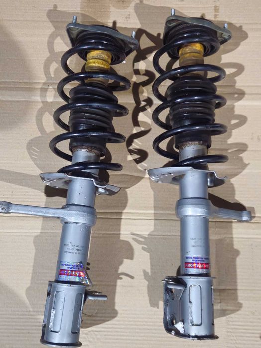 Продам стойки ss 20