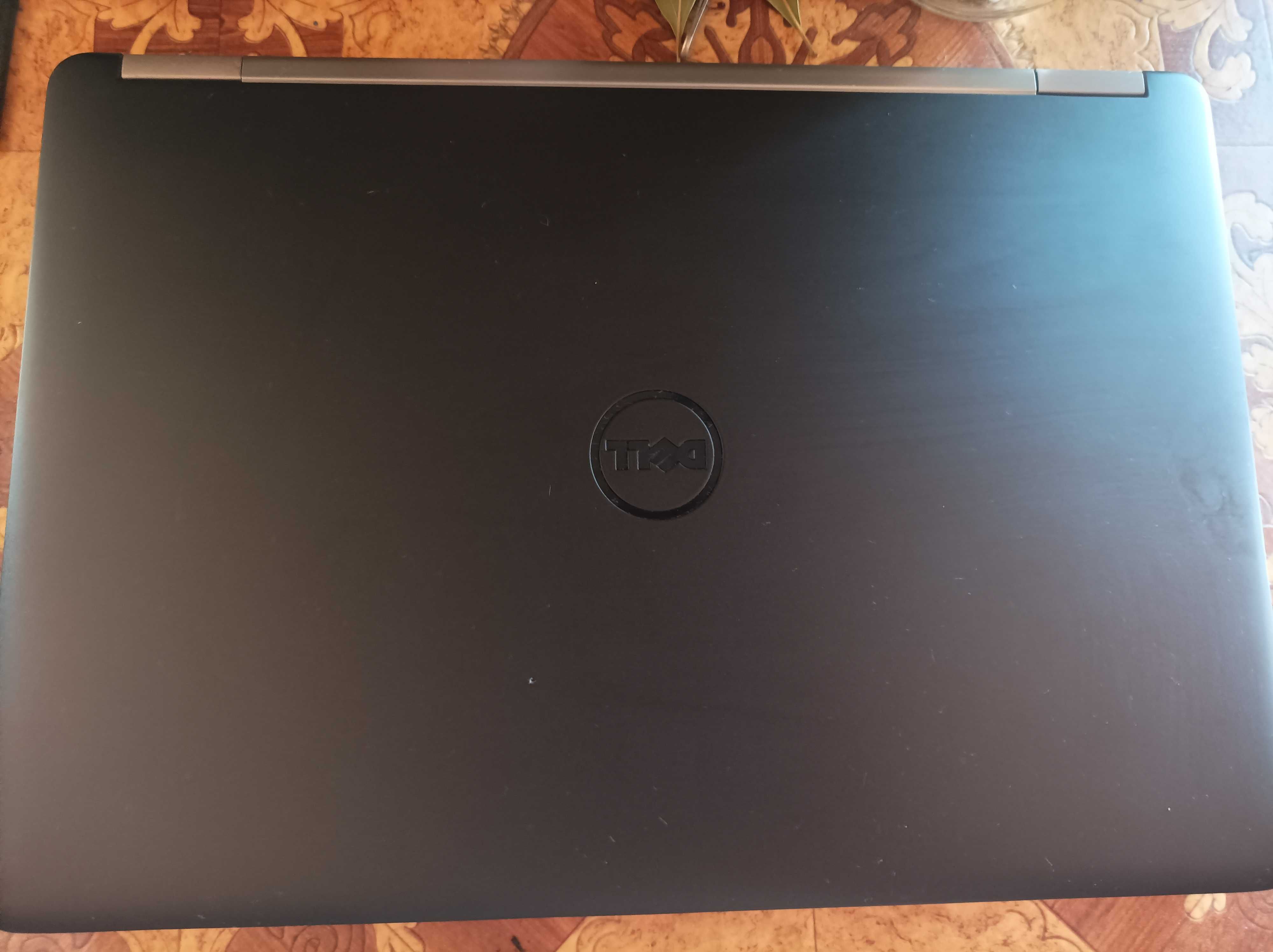 Dell latitude e7470 (intel i7 & RAM 16GB) Пазен!