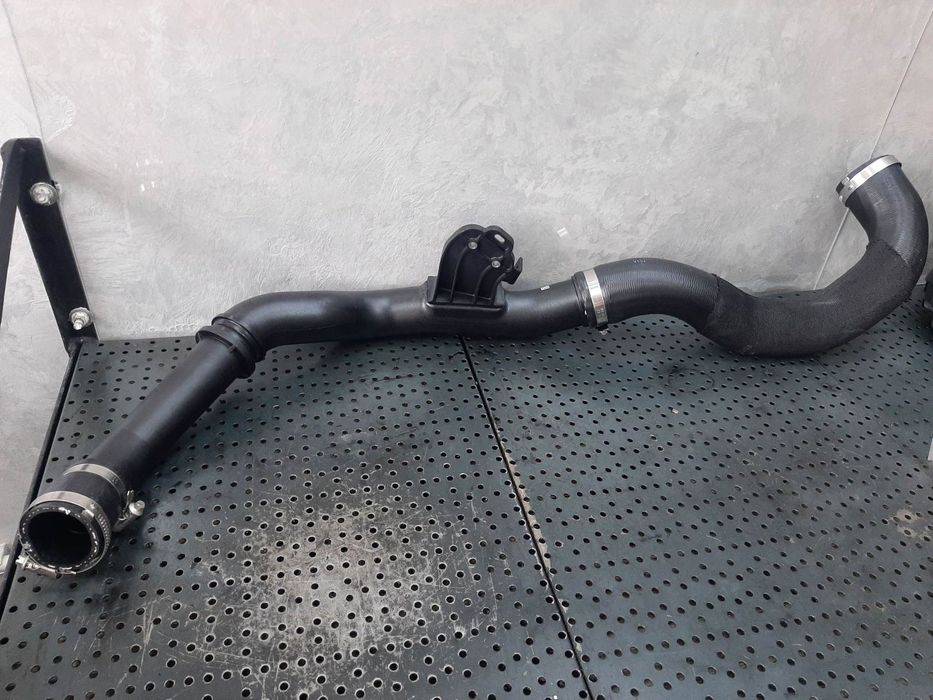 furtun intercooler blfb rhd 2.0 d ecoblue  ford transit custom v362 transit 363  gk21-6c646-a  gk21-6c646-ak