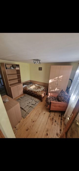 Inchiriez casa 2 camere