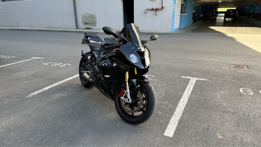 BMW HP4 ( Model S1000RR )