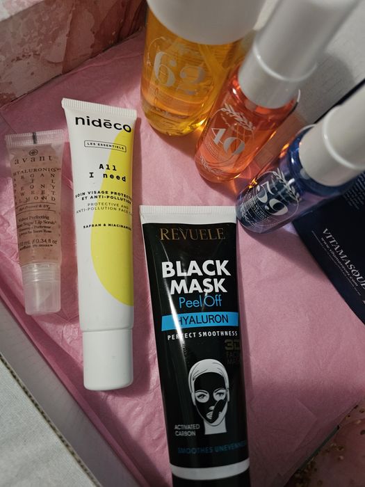 Нова козметична кутия