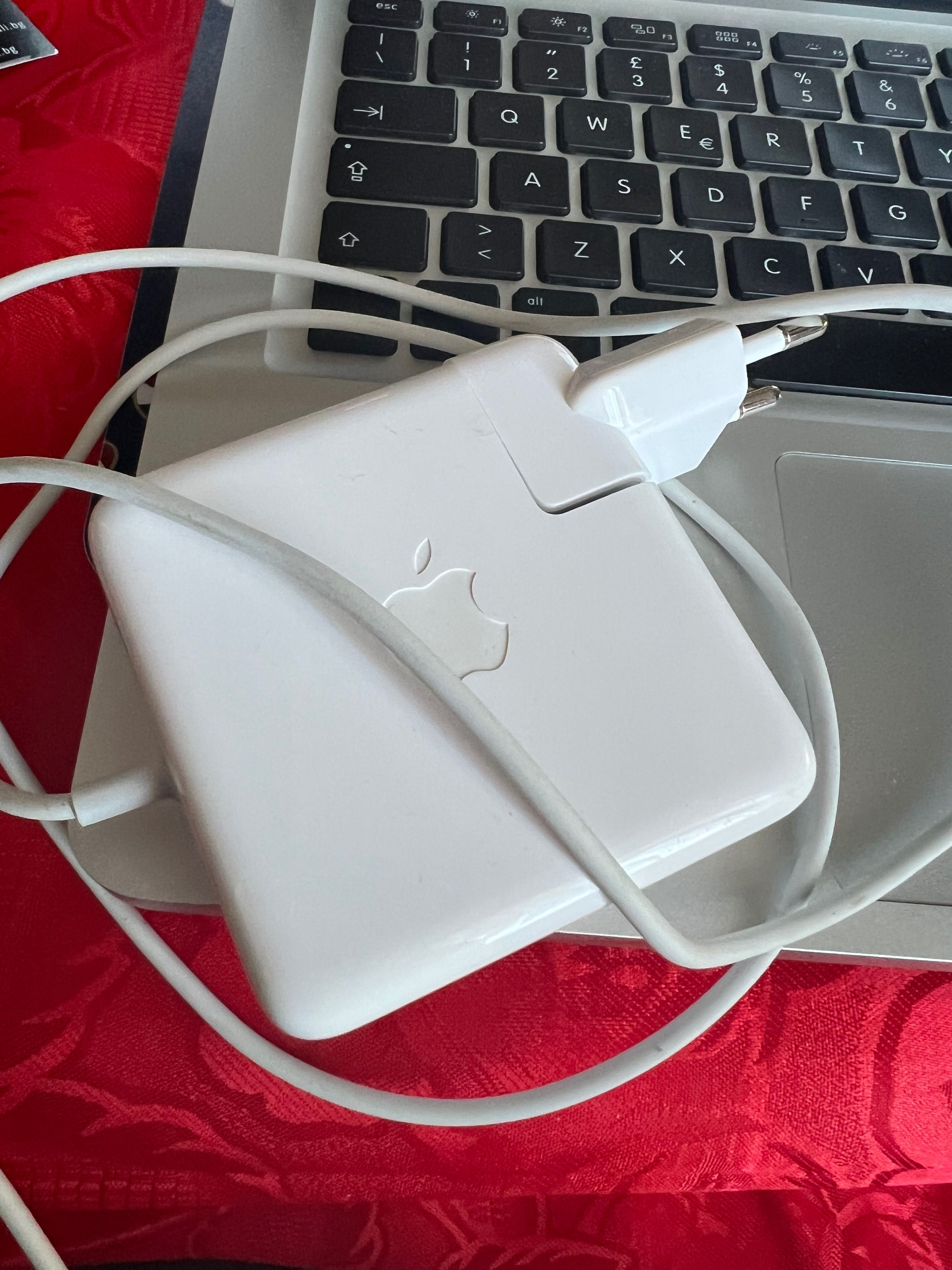MacBook 13” 2012 година
