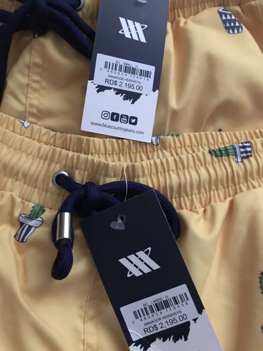 Pantaloni scurti short sort baie piscina mare apa plaja