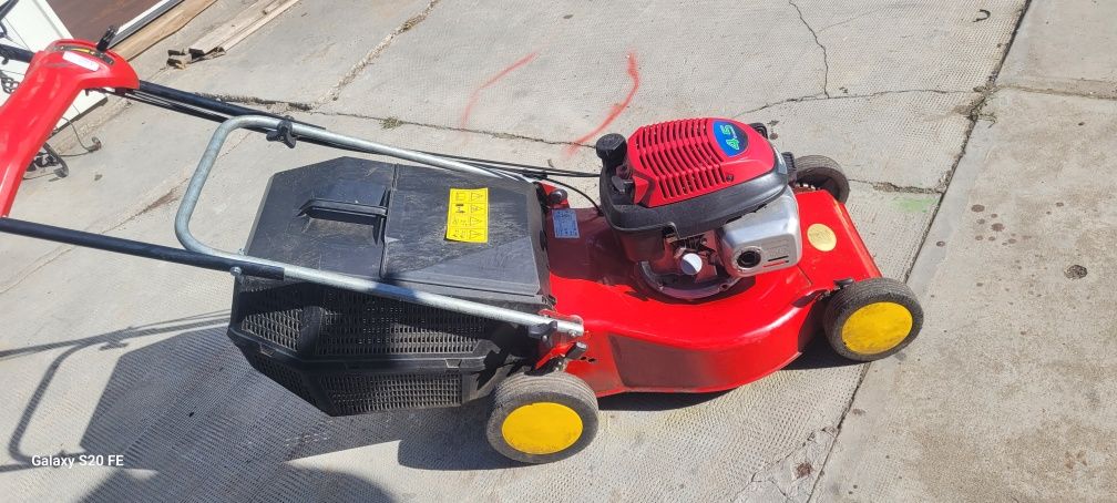 Mașina de tuns iarba   Honda
