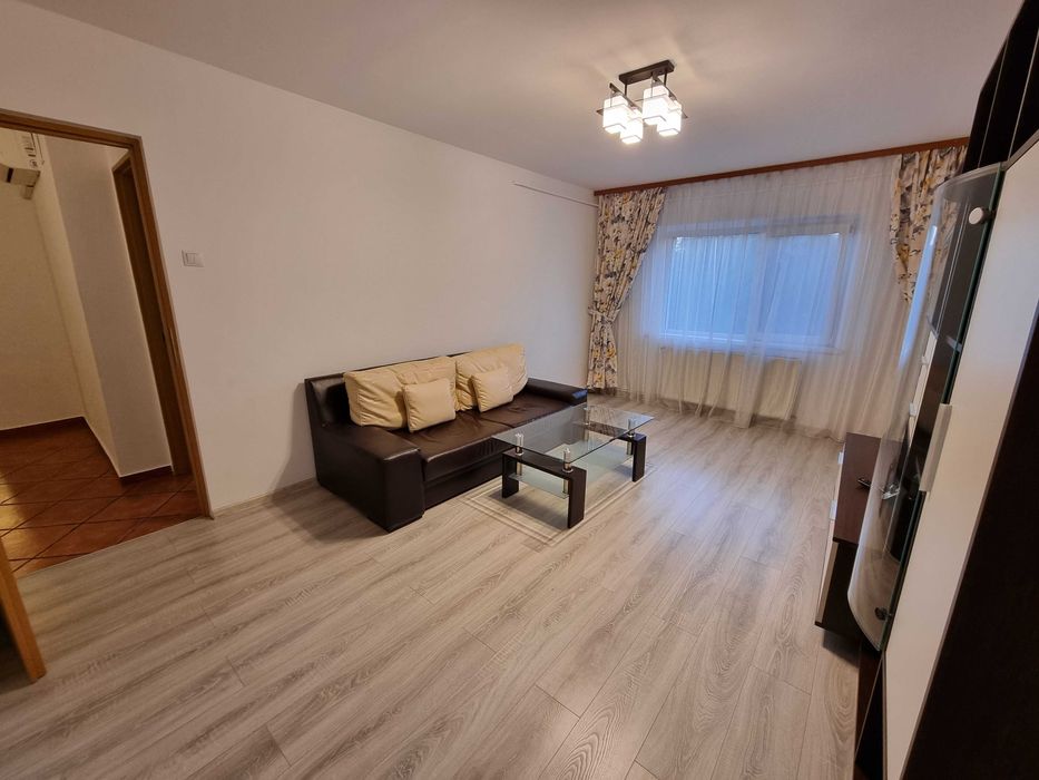 PF Vand apartament 3 camere, Nicolina,Clopotari, boxa, mutare imediata