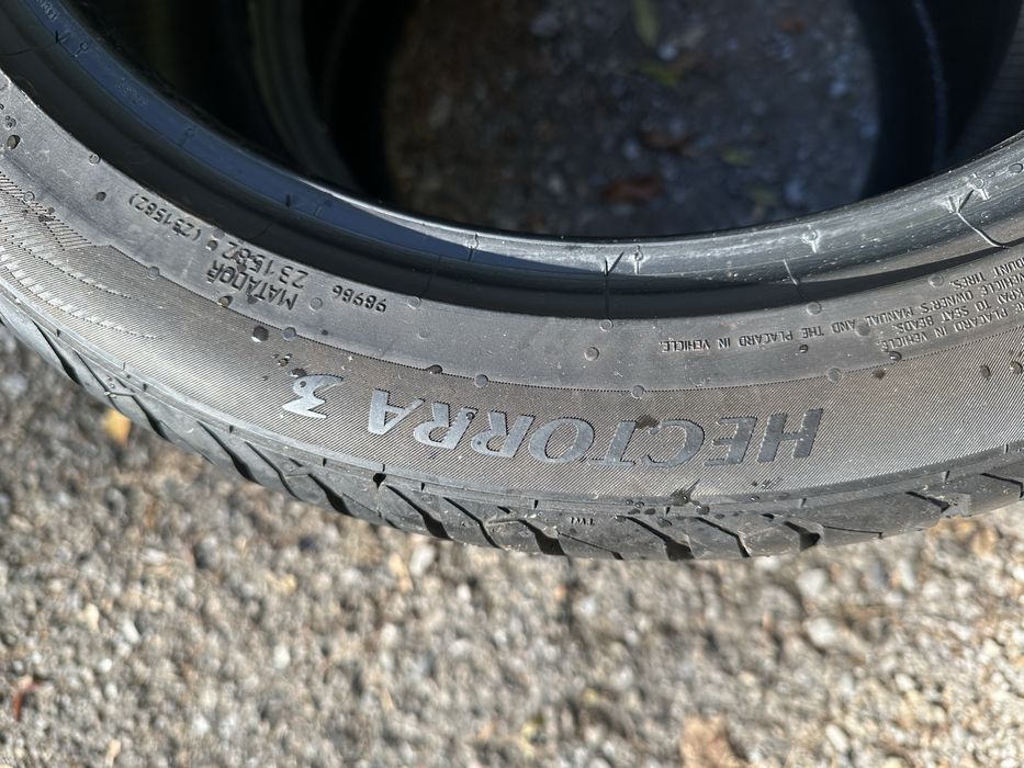 2бр. Летни гуми 245/40 r17