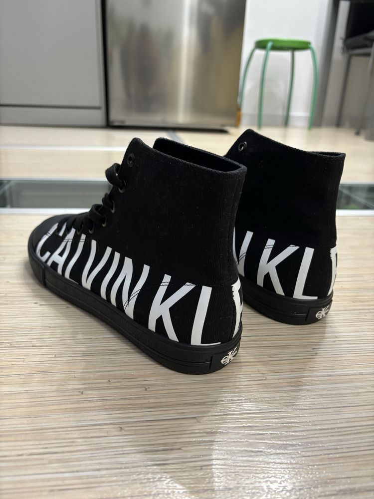 Оригинални кецове Calvin Klein