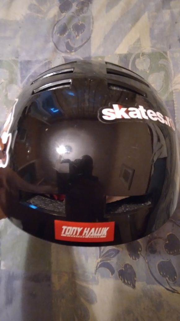 Căști, casca Oxelo  si Tony Hawk pt biciclisti,role, skateboard