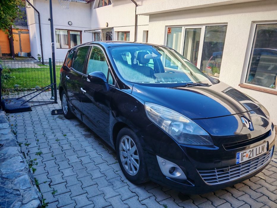 Renault Grand Scenic 7 locuri full option, piele, trapă, stare bună