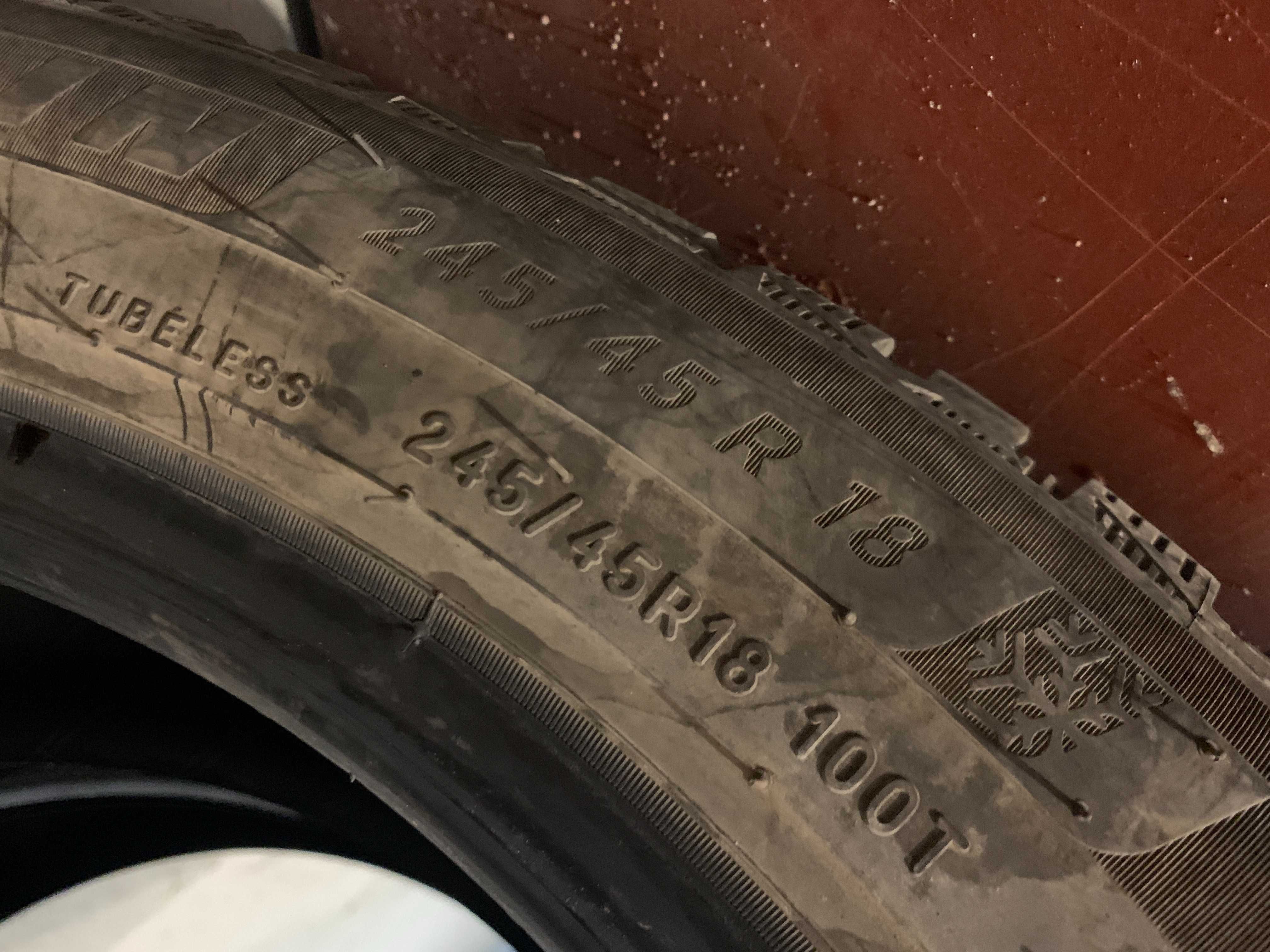 2бр Michelin X-ICE NORTH 4 245/45/18 (извадени шипове) DOT 22