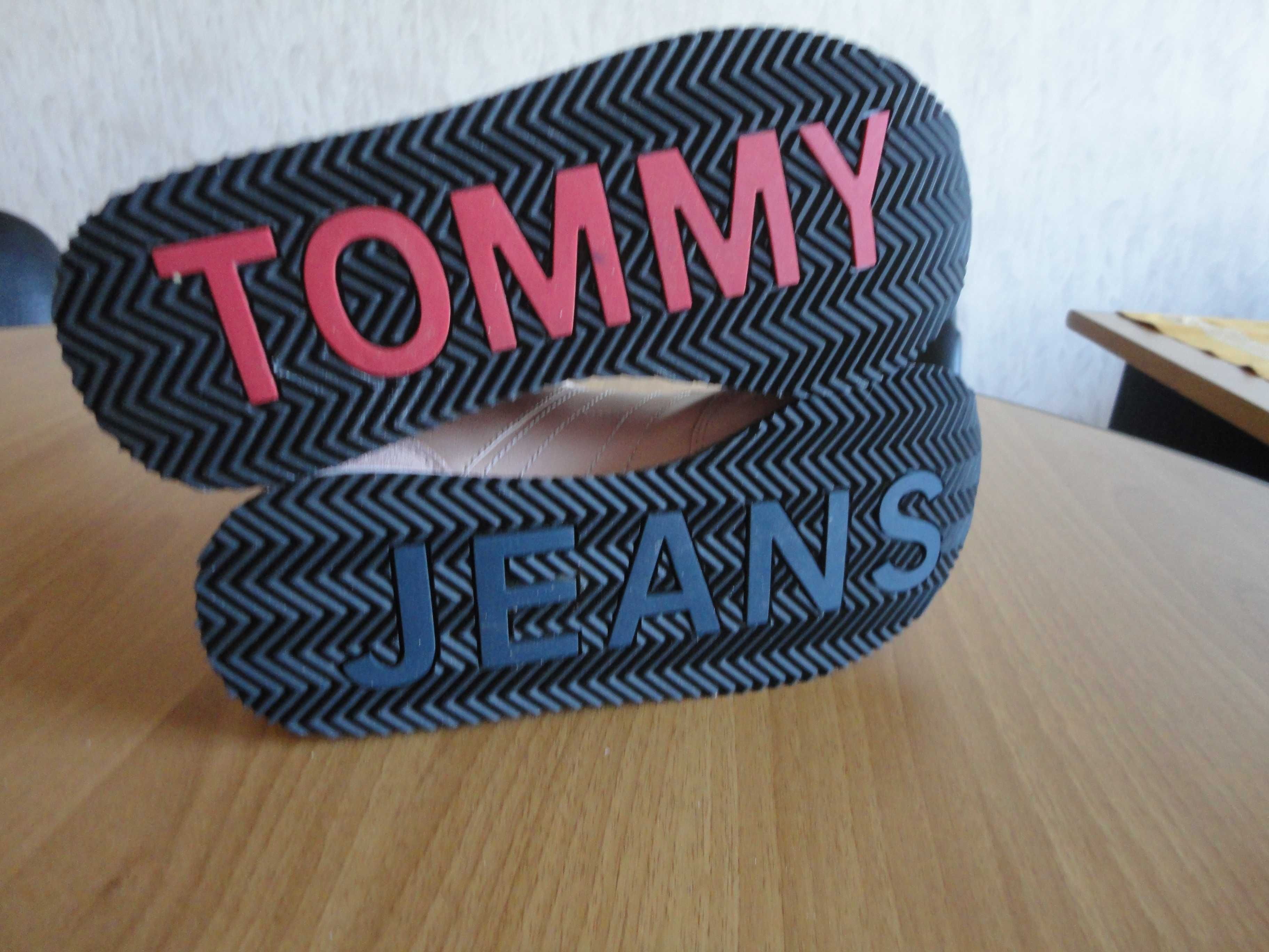 N37,5 Tommy Hilfiger/оригинални дамски маратонки
