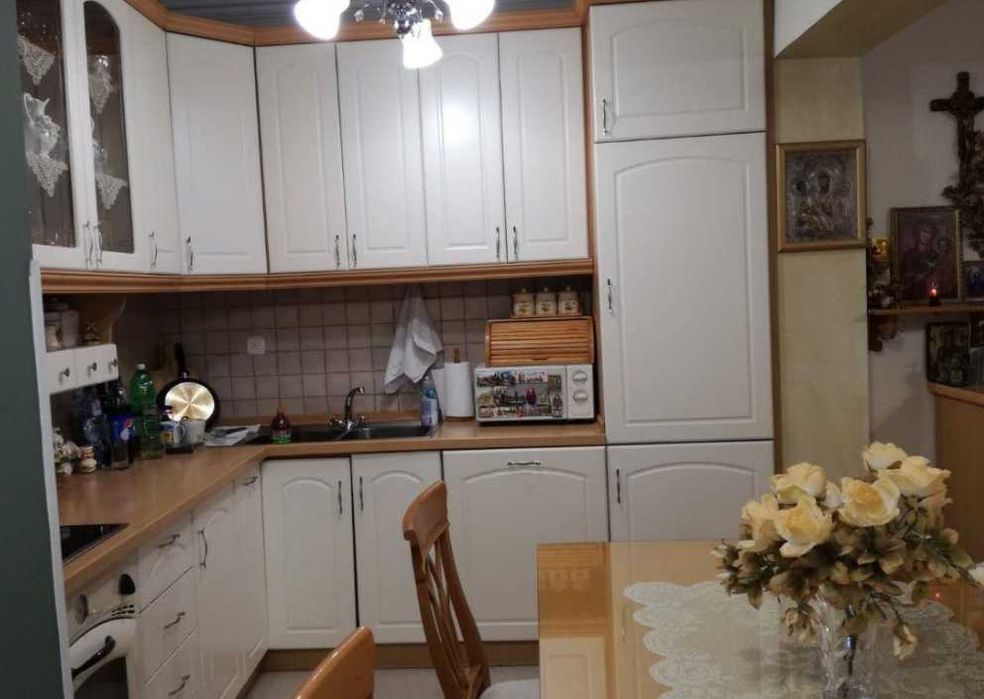 Дава се под наем Тристаен апартамент в Пловдив, Тракия - 48 кв.м за 346.8 € - Снимка #1