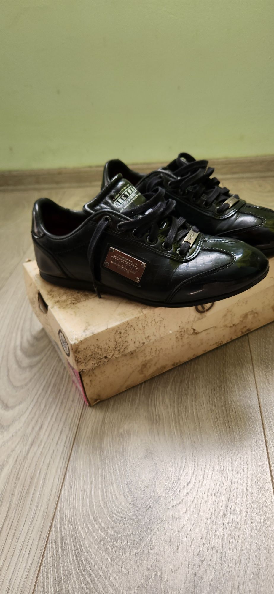 Мъжки спортно елегантни обувки Firetrap Dr. Osindrero black Croc
