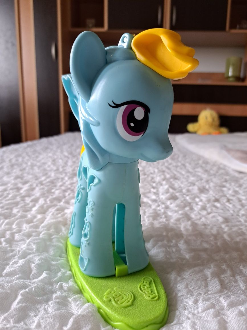 Salonul lui Rainbow Dash