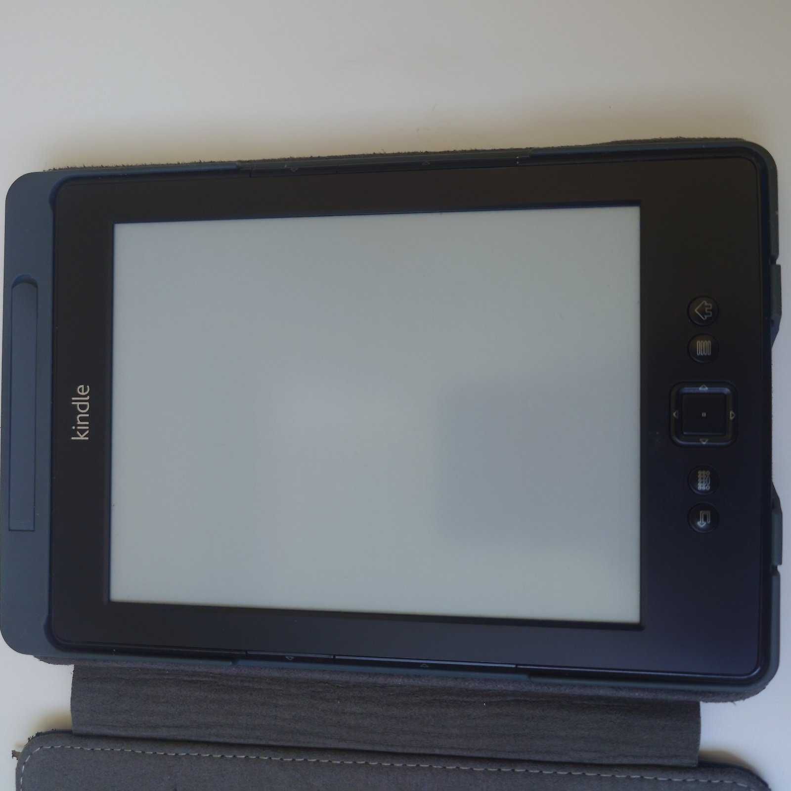Електронен четец Kindle 4