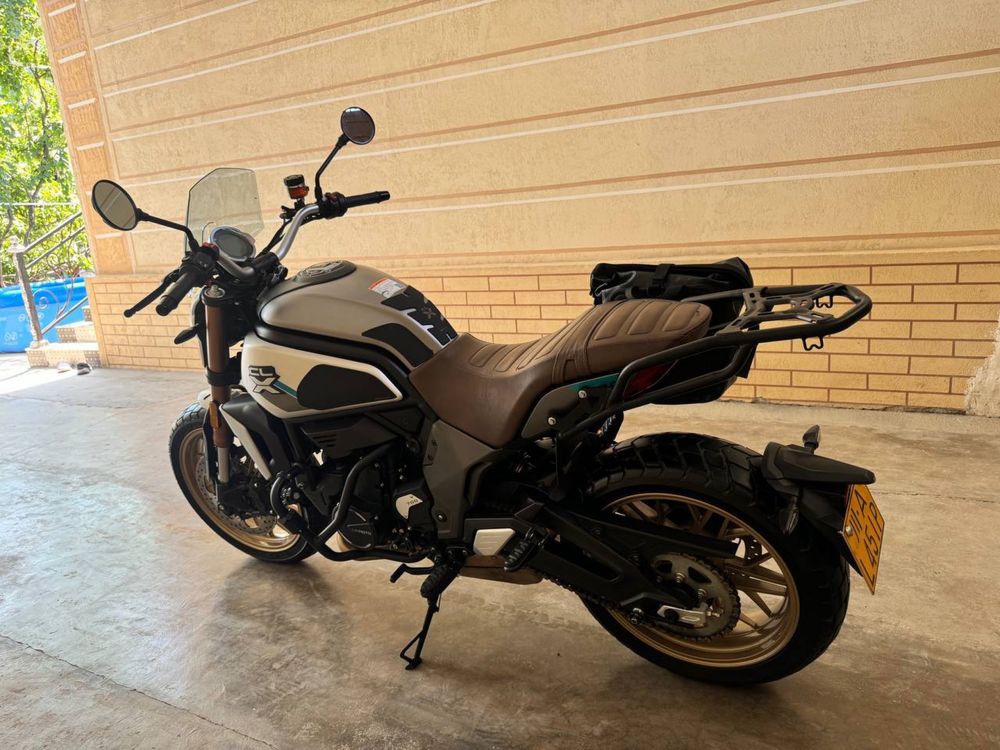 CfMOTO 700 CL-X Heritage
