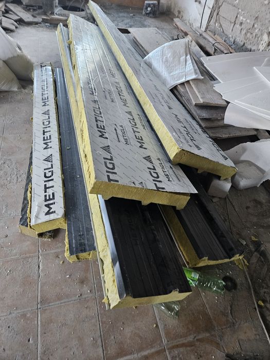 Panouri Sandwich cu vata Metigla