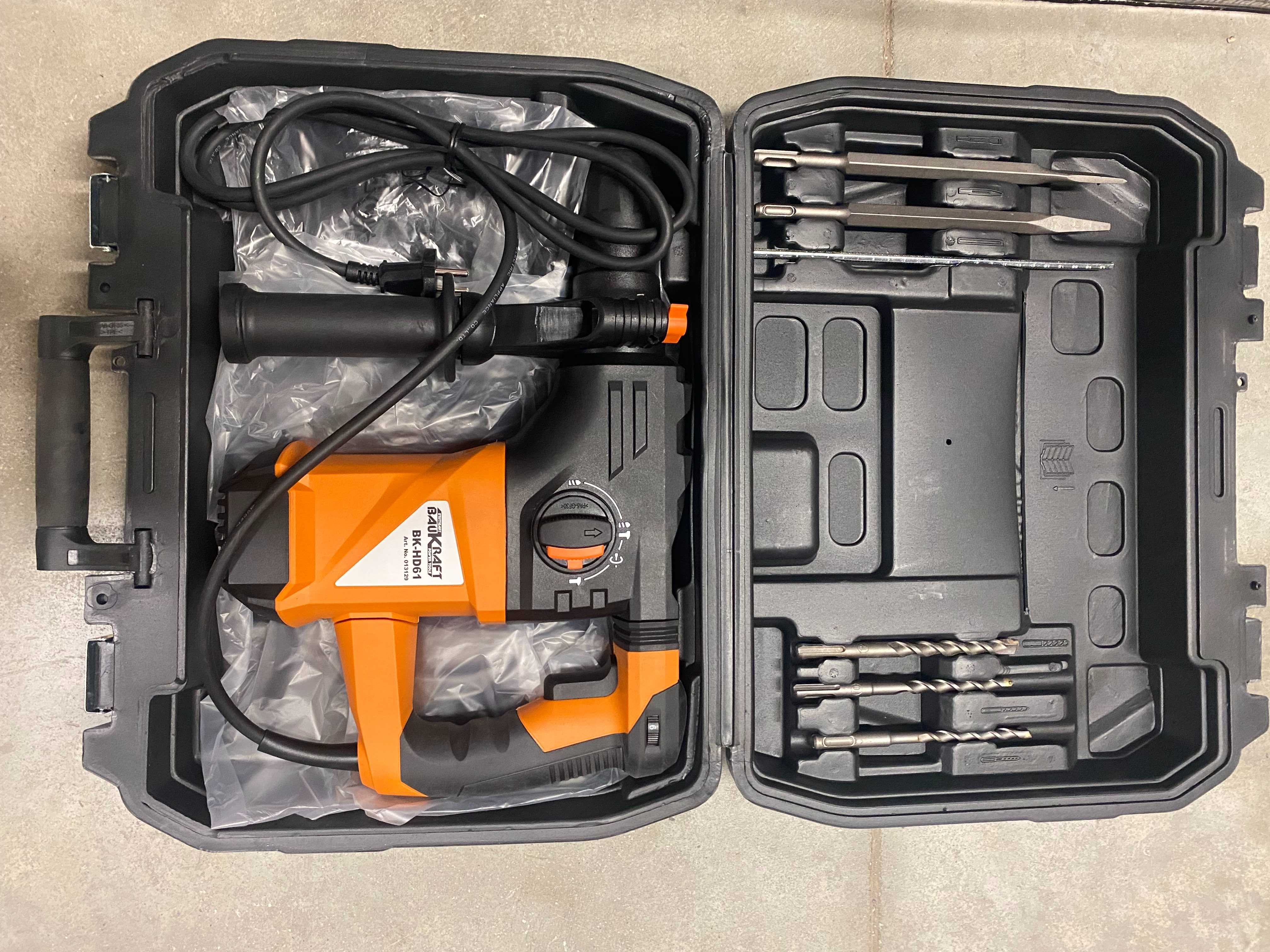 012203	Перфоратор 1600W 4.8kg 32mm SDS-plus 6J 4 функции RDP-HD57