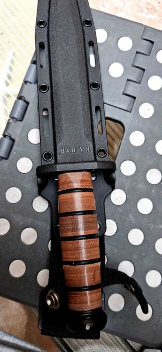 Vând cuțit Ka baar army