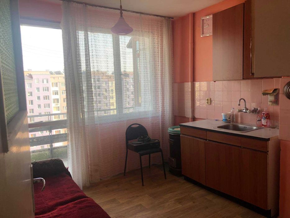 Дава се под наем Двустаен апартамент в Бургас, Славейков - 50 кв.м за 150 € - Снимка #4