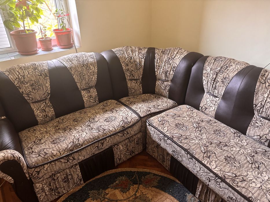 De vanzare coltar extensibil+Fotoliu