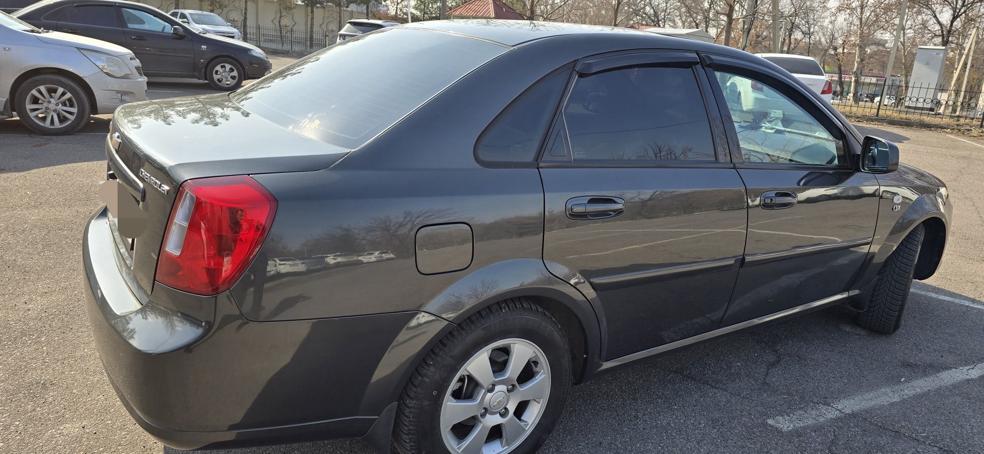 Lacetti 2017 3 poziciya avtomat Срочно продается