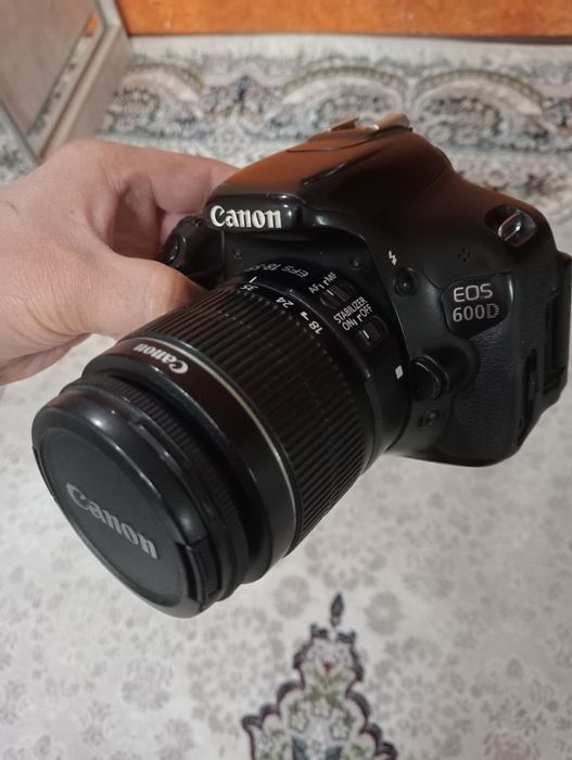 Canon 600d hali yangi
