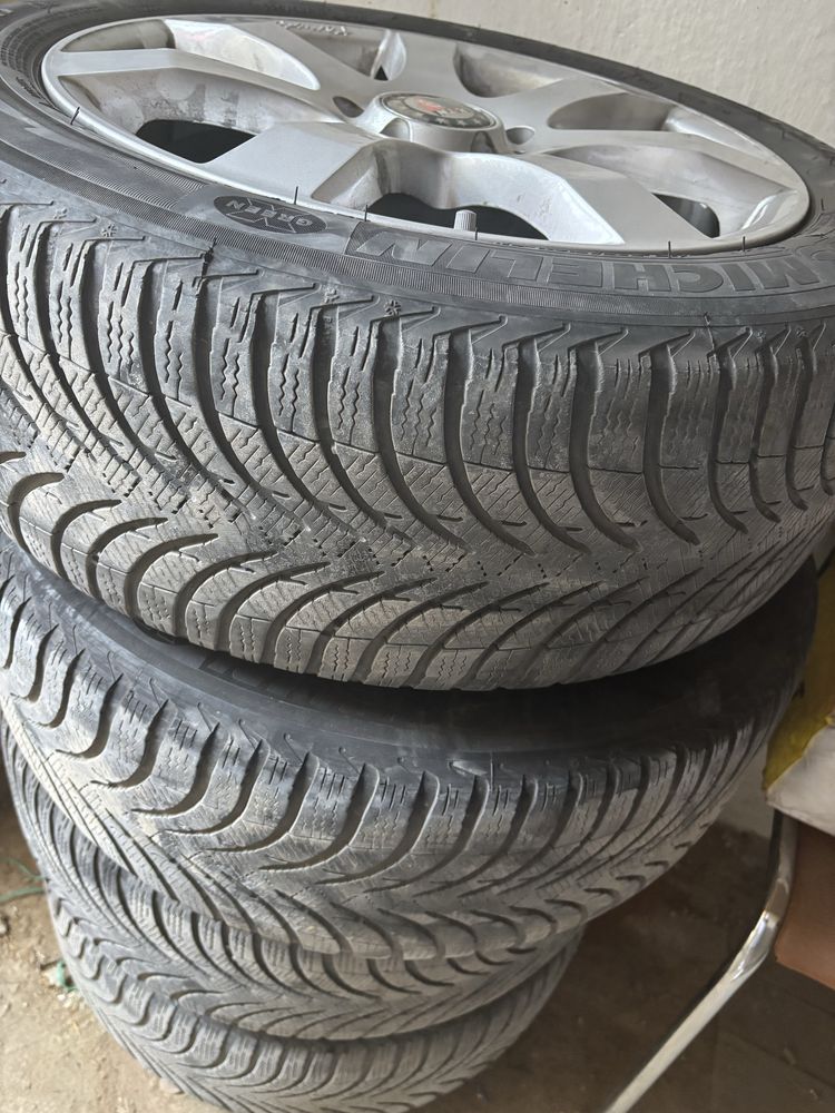 Джанти с гуми 225/50 R17