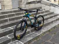 Vând bicicleta Cros GRX 9