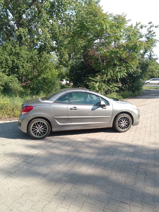 Peugeot 207 CC cabrio