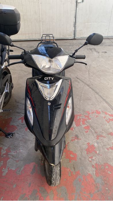 Scutere fara permis si cu permis