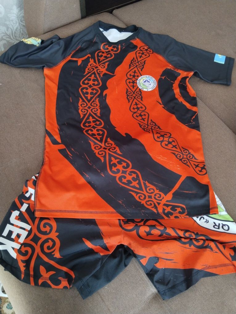 Продам форму жекпе жек 3хL