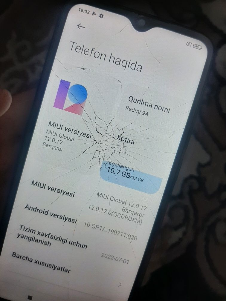 Redmi 9 A Aybi yoq sensir singan xolos 80 ming sumga soz buladi