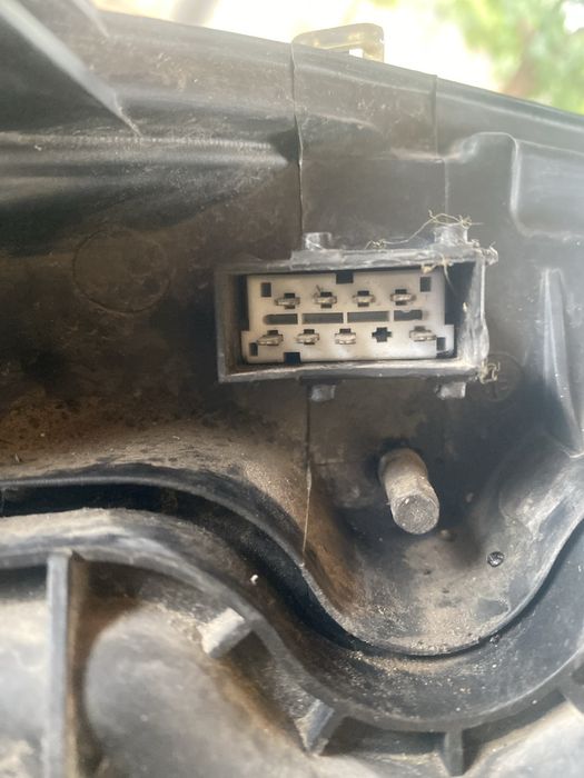 Ляв фар за ситроен ц3