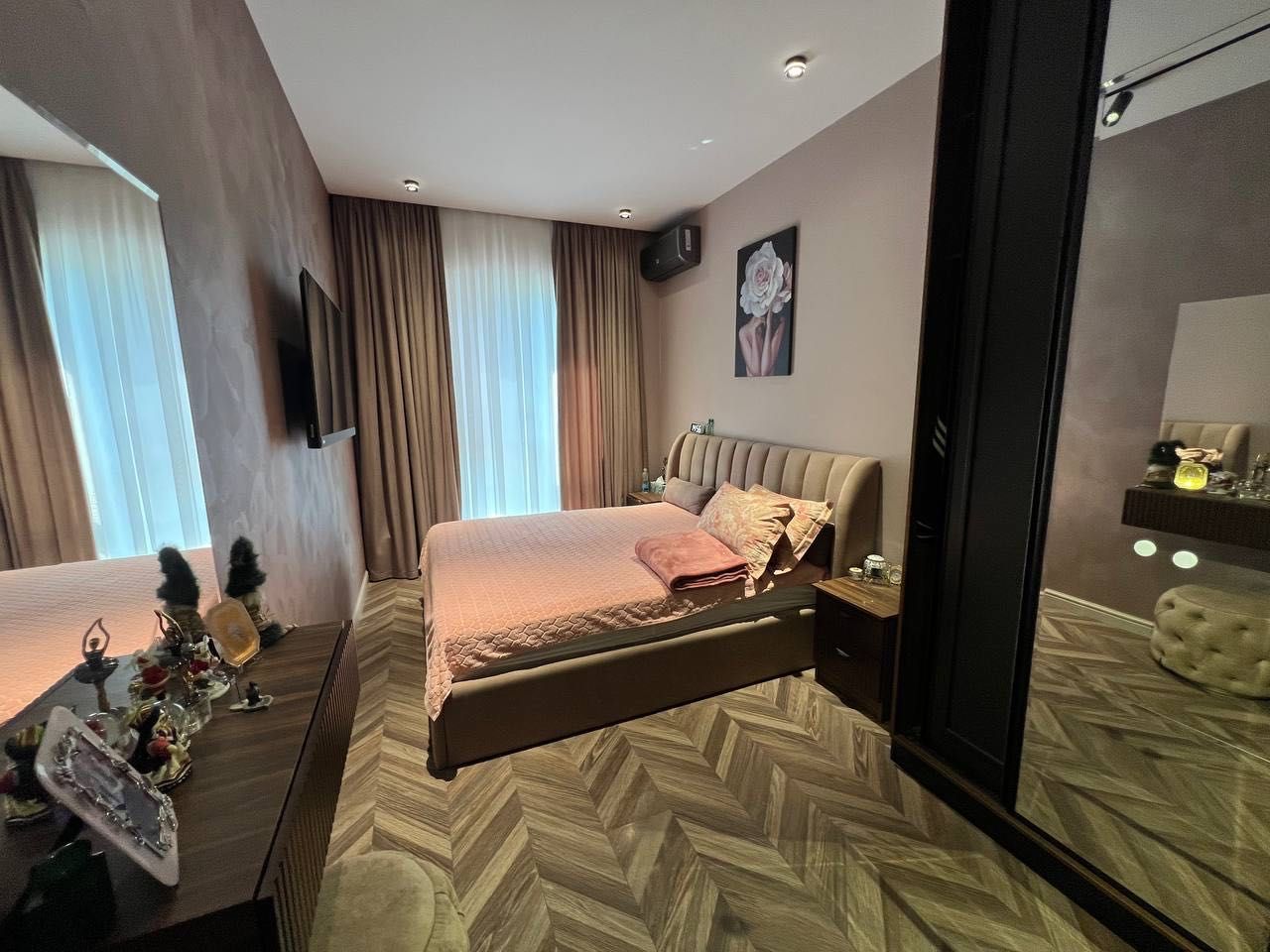 Akay City Продается 3 комнатная квартира ремонт Дархан Мирзо-Улугбек